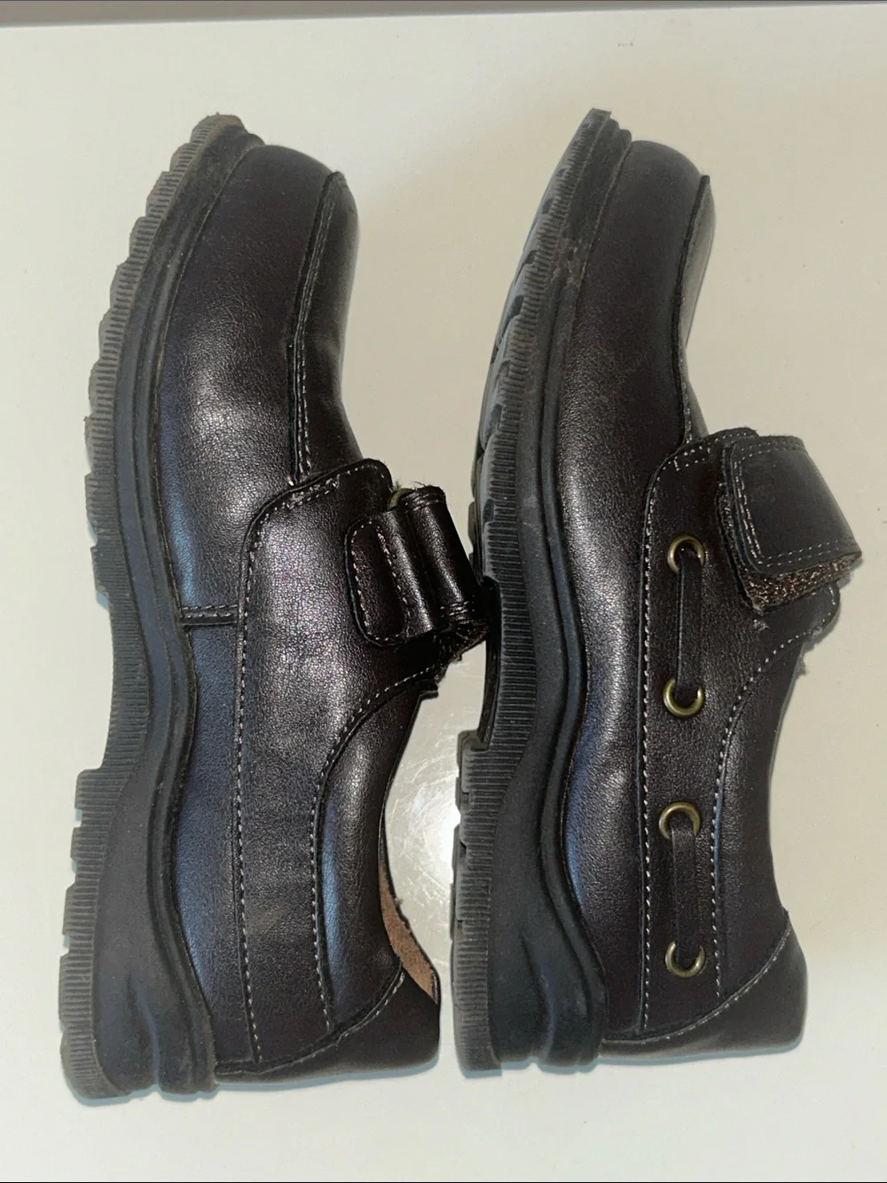 sold Boys Casual Leather Hook-and-Loop Shoes - Dark Brown size 13